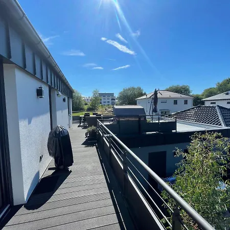 #neu L Seeblick L Netflix L Boxspring L Nespresso L E-tuer L Terrasse L 82m2 Appartamento