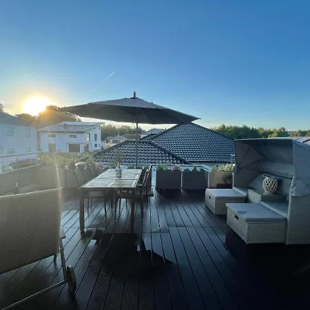 #neu L Seeblick L Netflix L Boxspring L Nespresso L E-tür L Terrasse L 82m2 * Ulmen