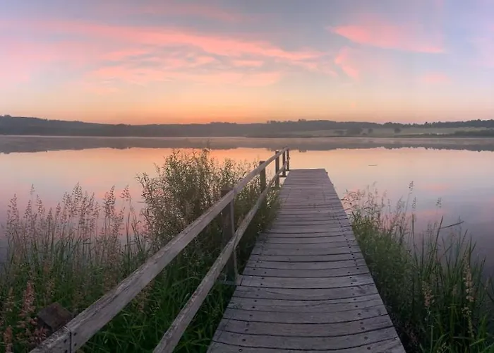 #neu L Seeblick L Netflix L Boxspring L Nespresso L E-tuer L Terrasse L 82m2 Ulmen