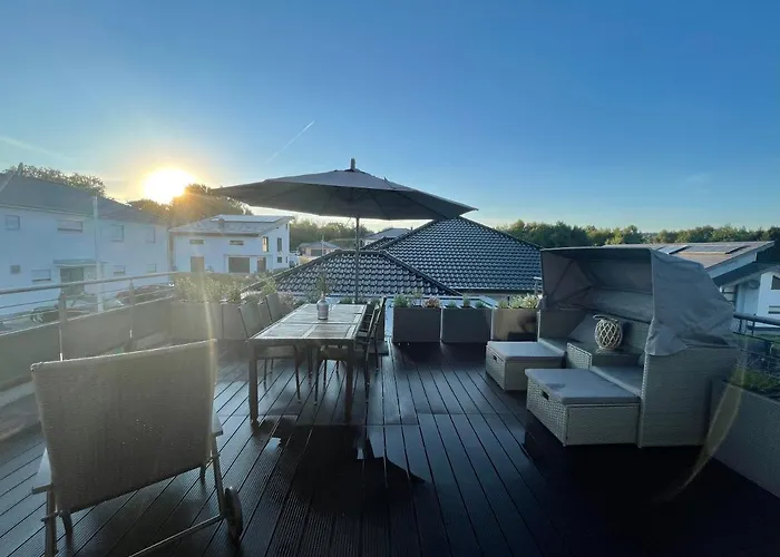 #neu L Seeblick L Netflix L Boxspring L Nespresso L E-tür L Terrasse L 82m2 * Ulmen